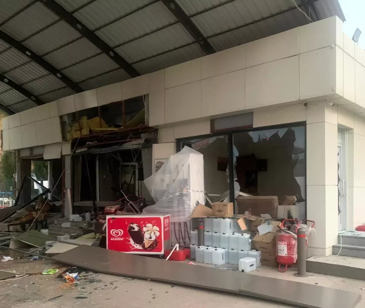 Van'da Petrol İstasyonunda Patlama: 1 Yaralı