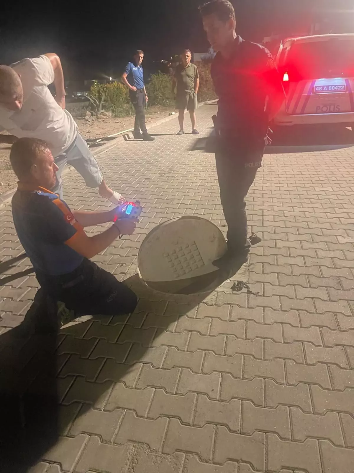 Bodrum'da Atık Su Hattında Gaz Zehirlenmesi