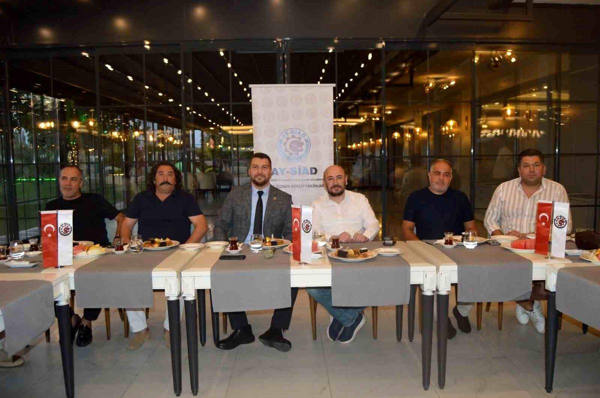 AYSİAD Üyeleri İstişare ve Yeni Üye Katılım Toplantısında Bir Araya Geldi