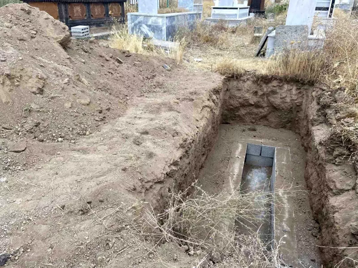 Bitlis'te Traktör Kazasında 12 Yaşındaki Çocuk Hayatını Kaybetti
