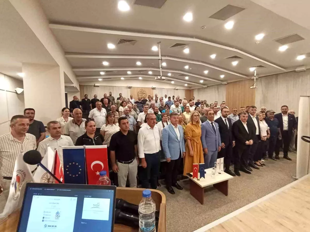 Bergama'da IPARD Programı ve Hibe Destekleri Toplantısı Düzenlendi