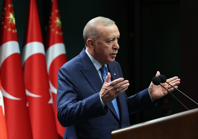 cumhurbaskani erdogan orman yanginlarinda 18892903 7066 m