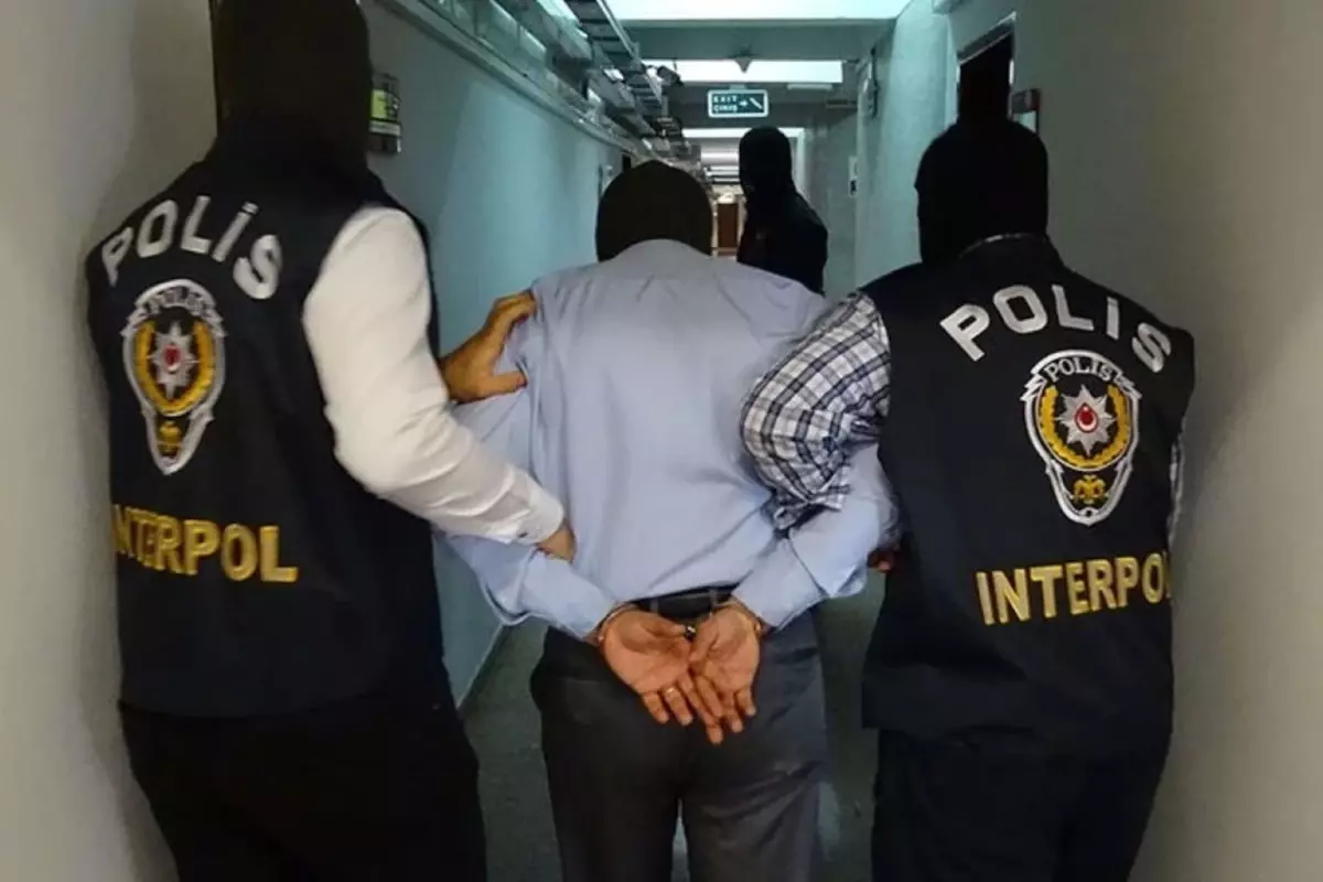Gürcistan'da yakalanan Daltonlar suç örgütü üyesi Türkiye'ye iade edildi