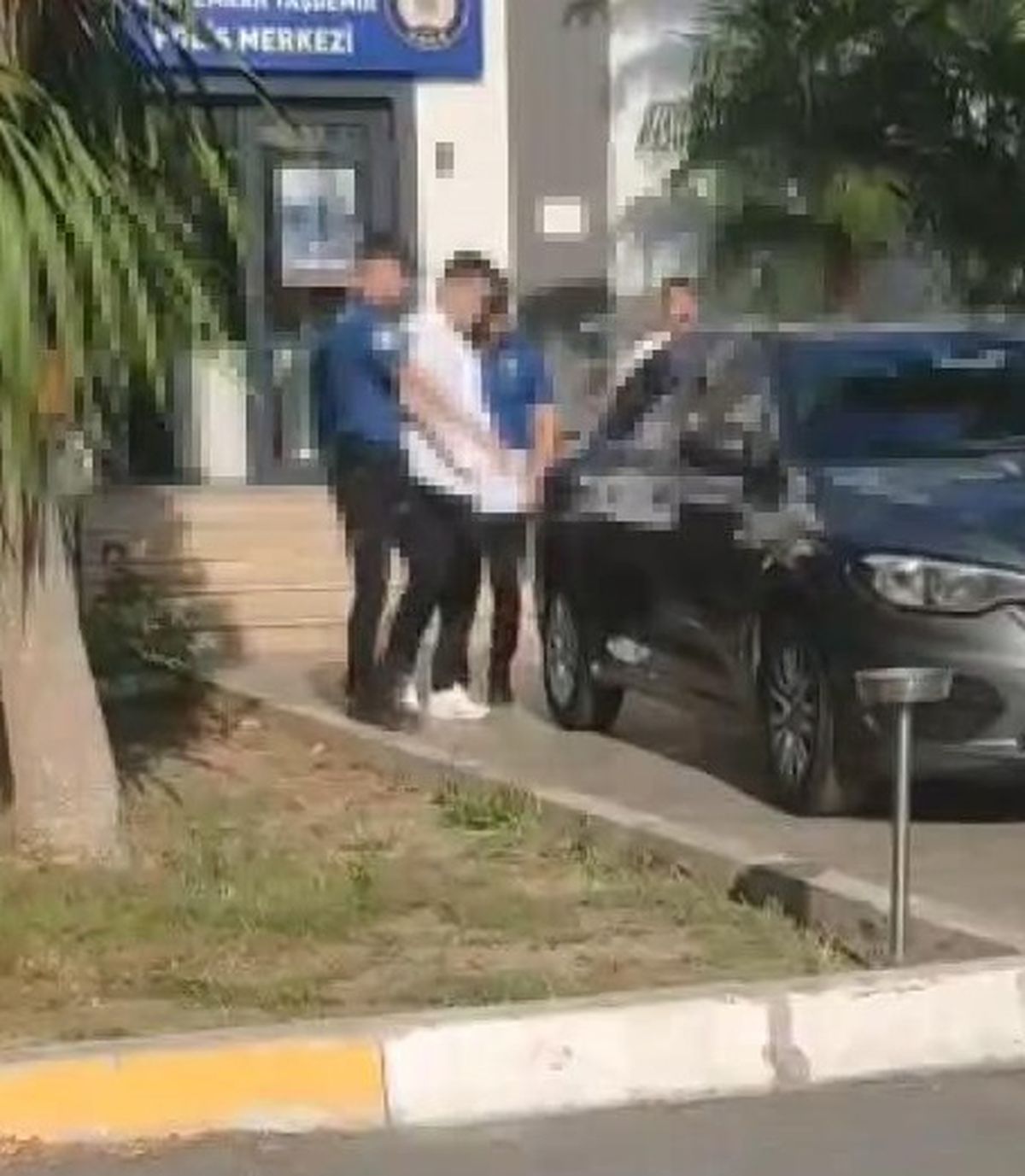 Uyuşturucu Temini Sebebiyle Gözaltına Alındı
