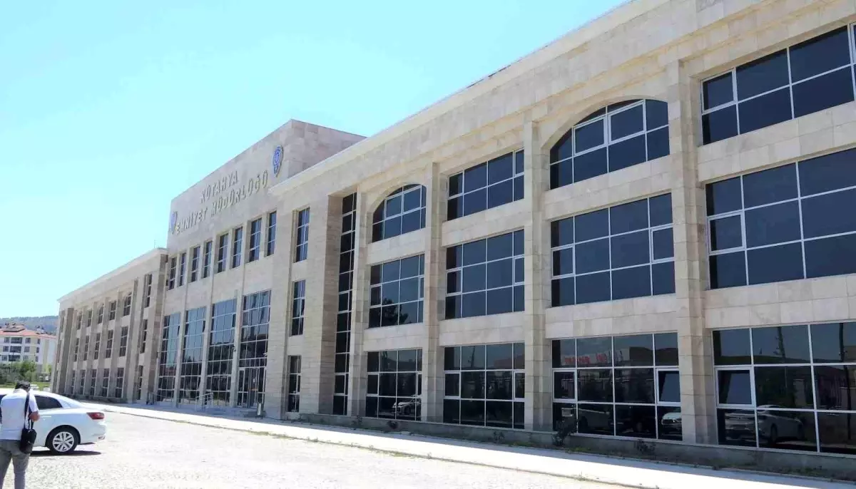 Kütahya'da 26 Hüküm Giyen Şahıs Yakalandı
