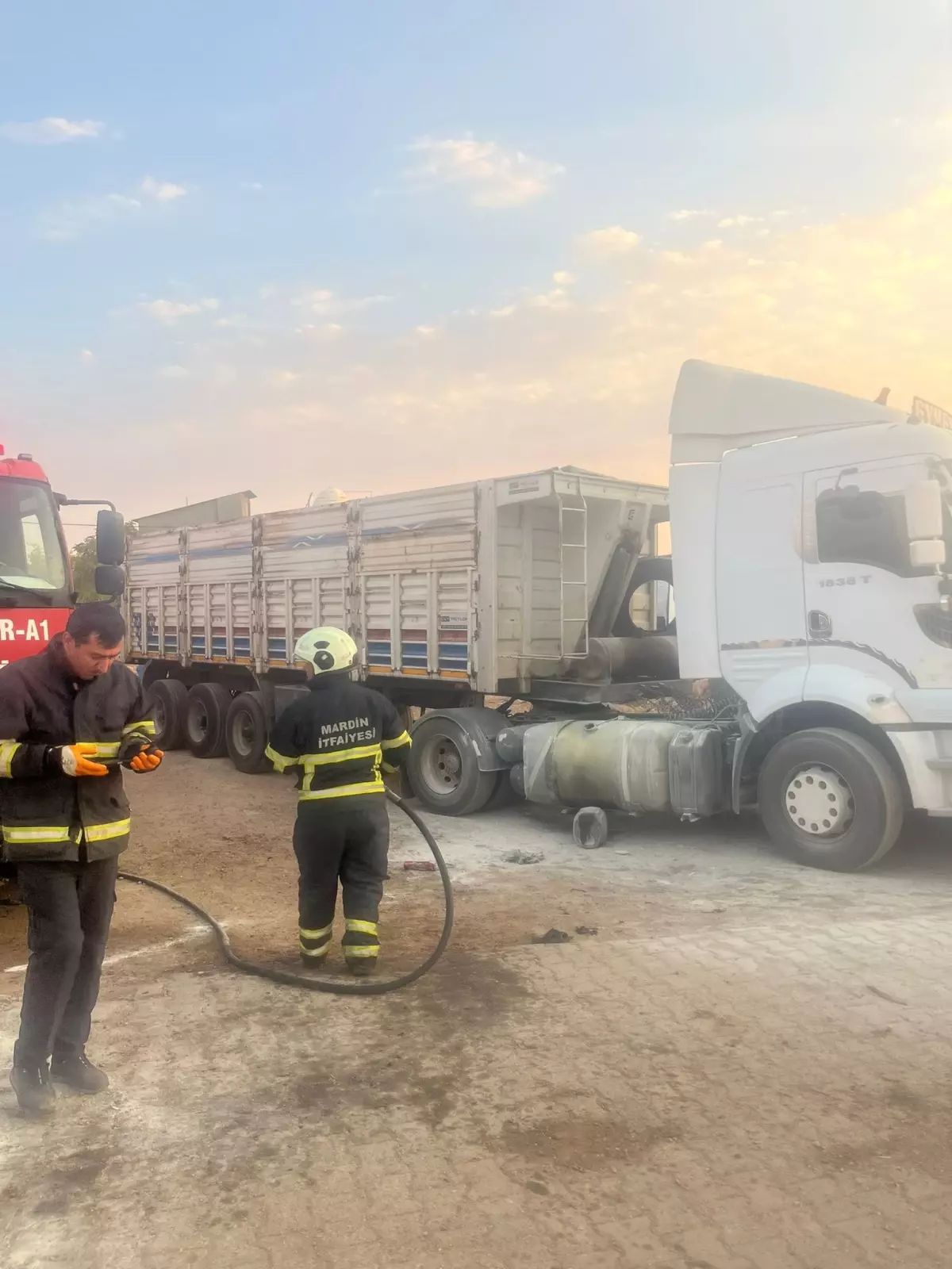 Mardin'de TIR Patlaması: 1'i Ağır 7 Yaralı