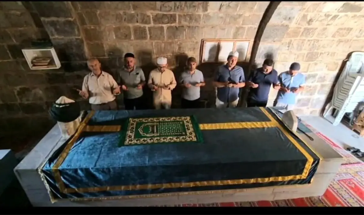 Yahyalı ve Develi'den Heyet, Şem'un El Gazi Hazretleri Türbesi'nde Dua Etti