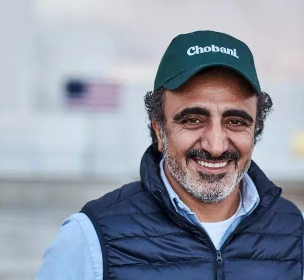 The sign has been hung at the stadium! Here are the unknowns of the Kurdish-origin company owner