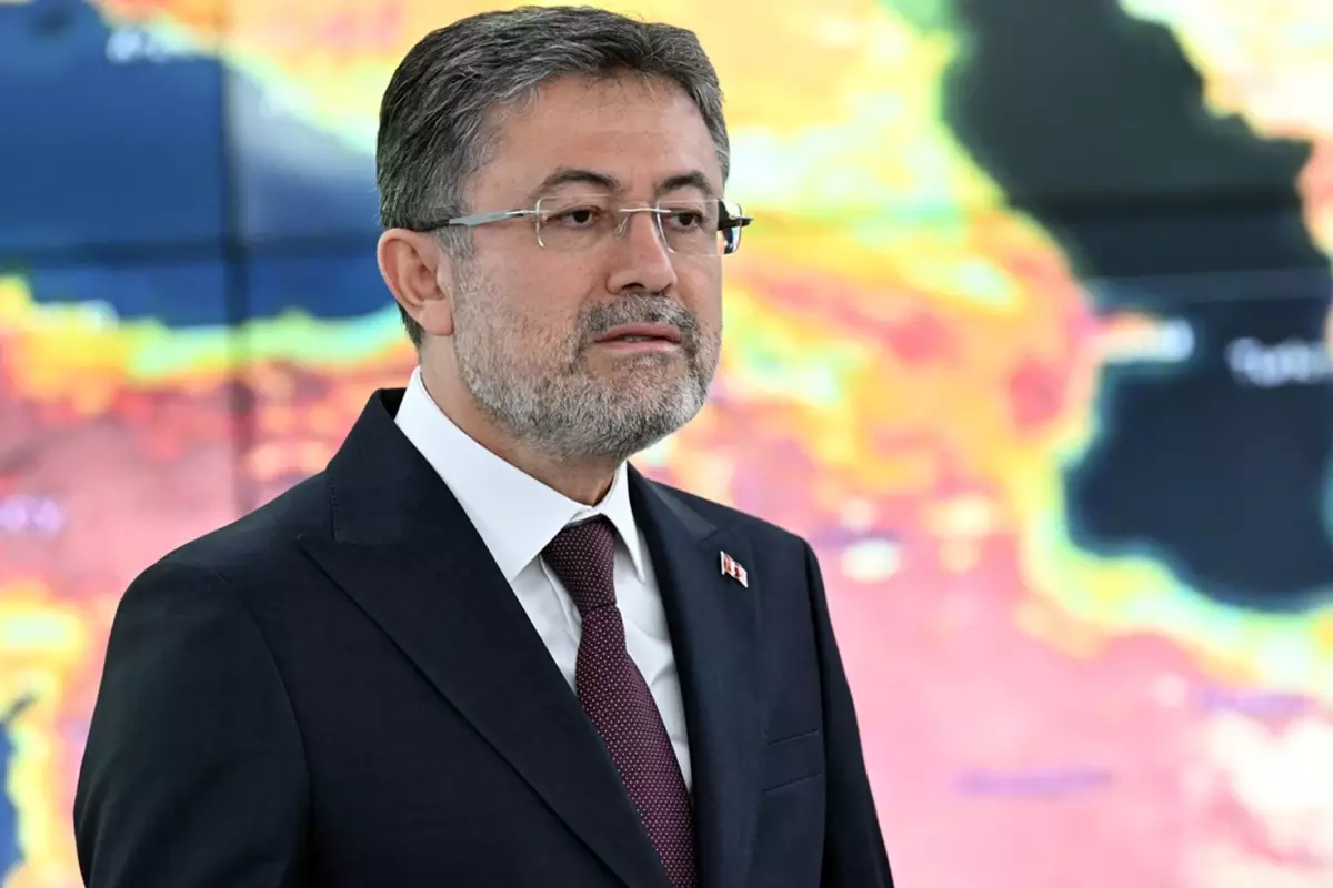 Uşak, Kahramanmaraş ve İzmir Bornova'da yangınlar söndürüldü