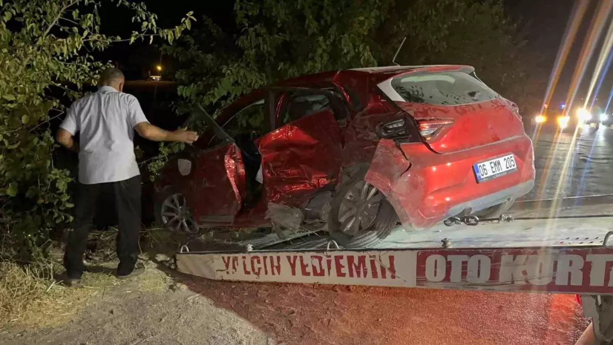 Adıyaman'da Trafik Kazası: 3 Yaralı
