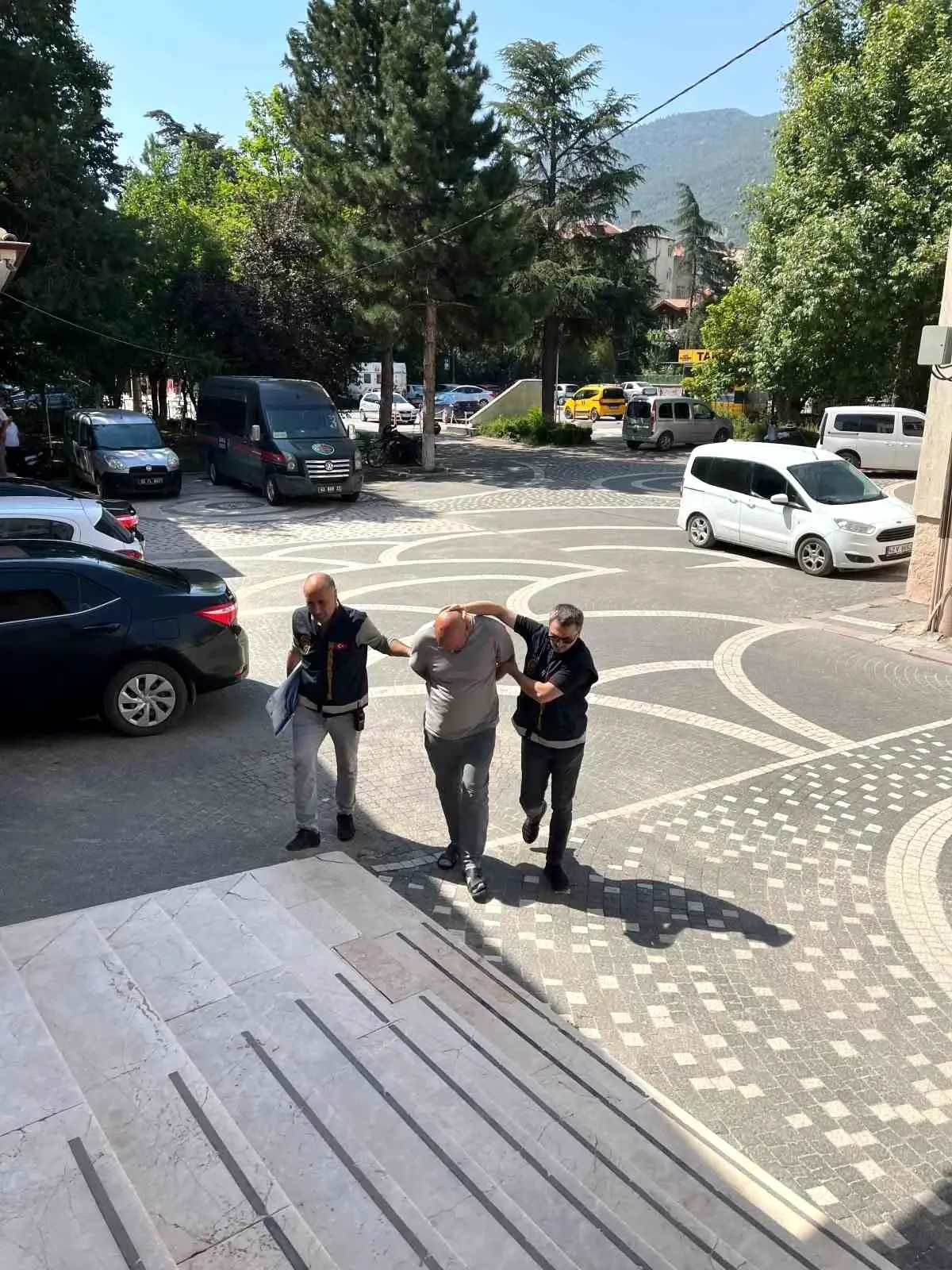Konya'da Uyuşturucu Ticaretine Dört Tutuklama