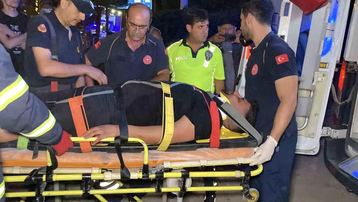 Alkol ile Direksiyona Geçen Ehliyetsiz Sürücü Şarampole Düştü