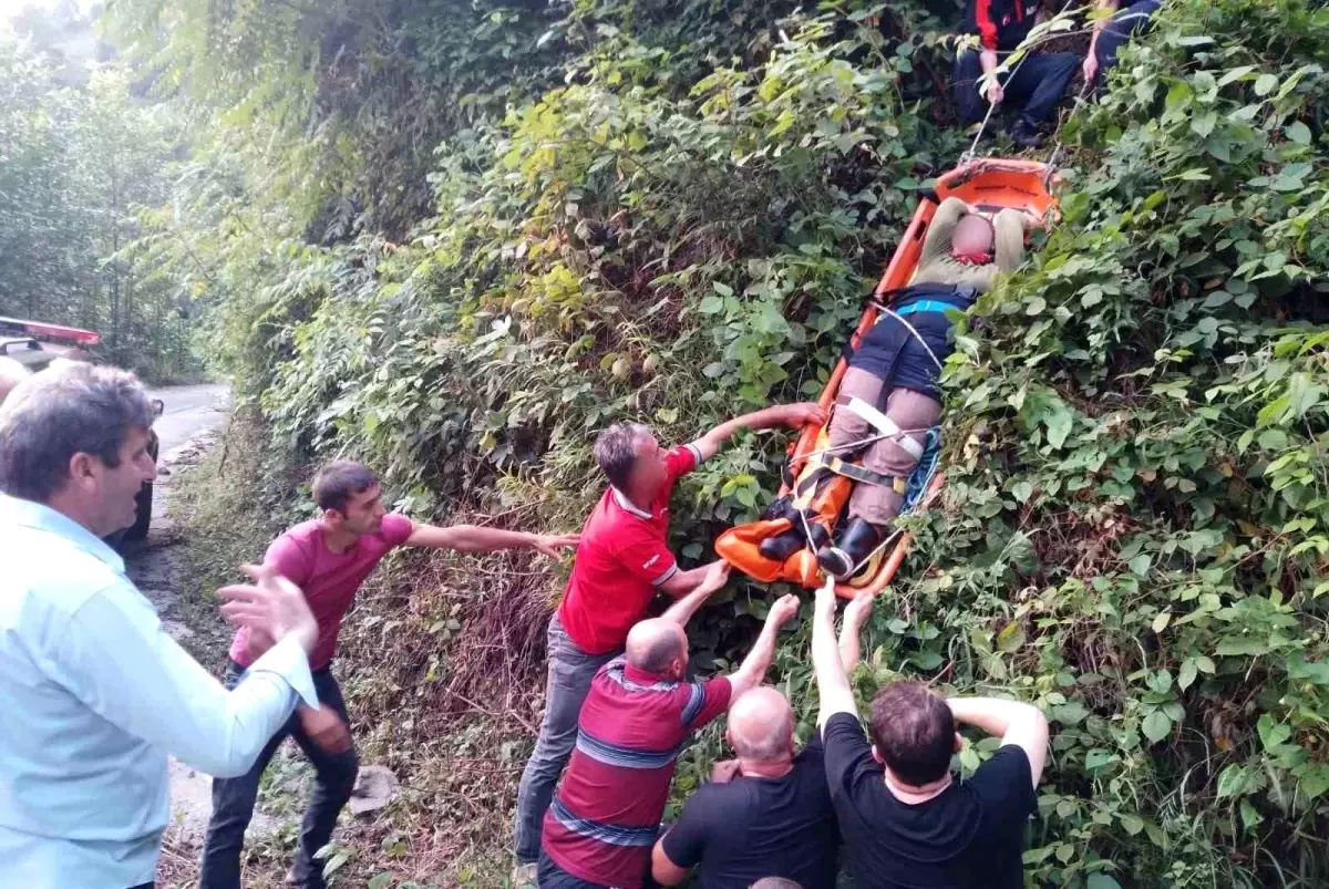 Rize'de Mahsur Kalan Kadın AFAD Ekipleri Tarafından Kurtarıldı