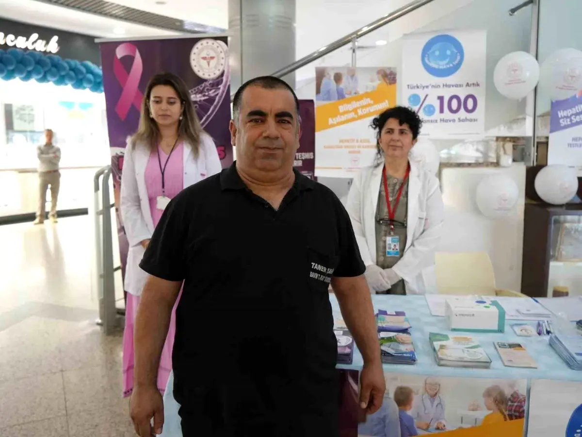 Kastamonu'da Bir Vatandaş, Sağlık Standından Faydalanarak 30 Yıllık Sigara Alışkanlığını Bıraktı
