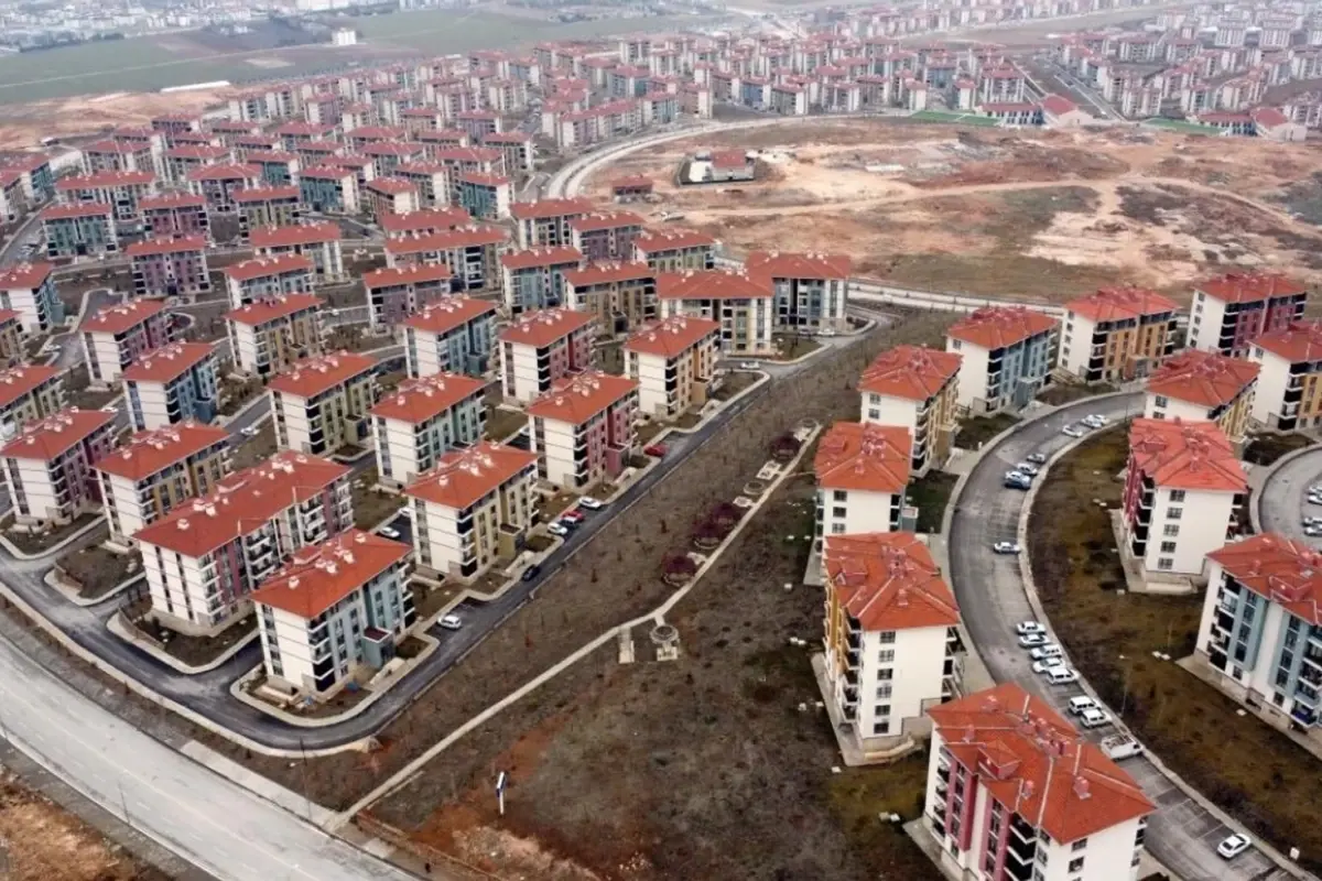 Dar gelirliye büyük müjde! 500 bin sosyal konut için düğmeye basıldı