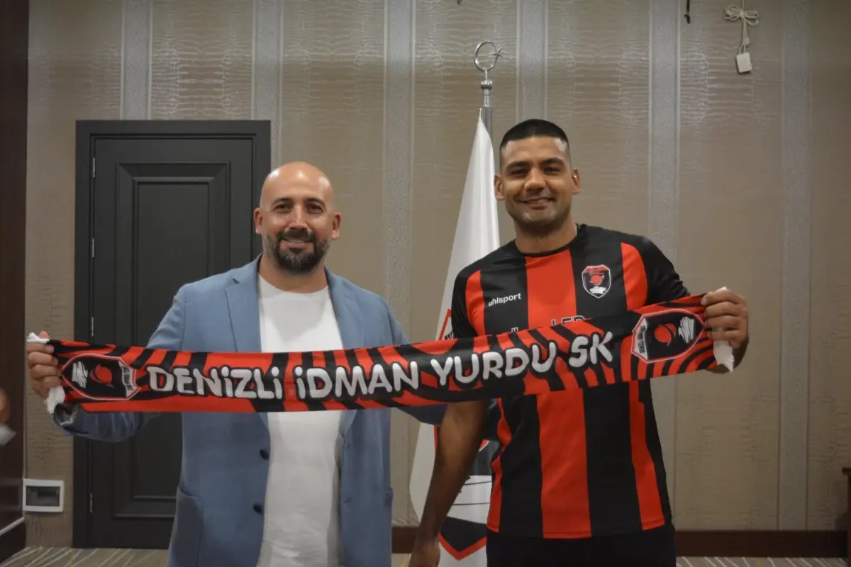 Denizli İdman Yurdu, Tecrübeli Kaleci Mert Özyiğit'i Transfer Etti