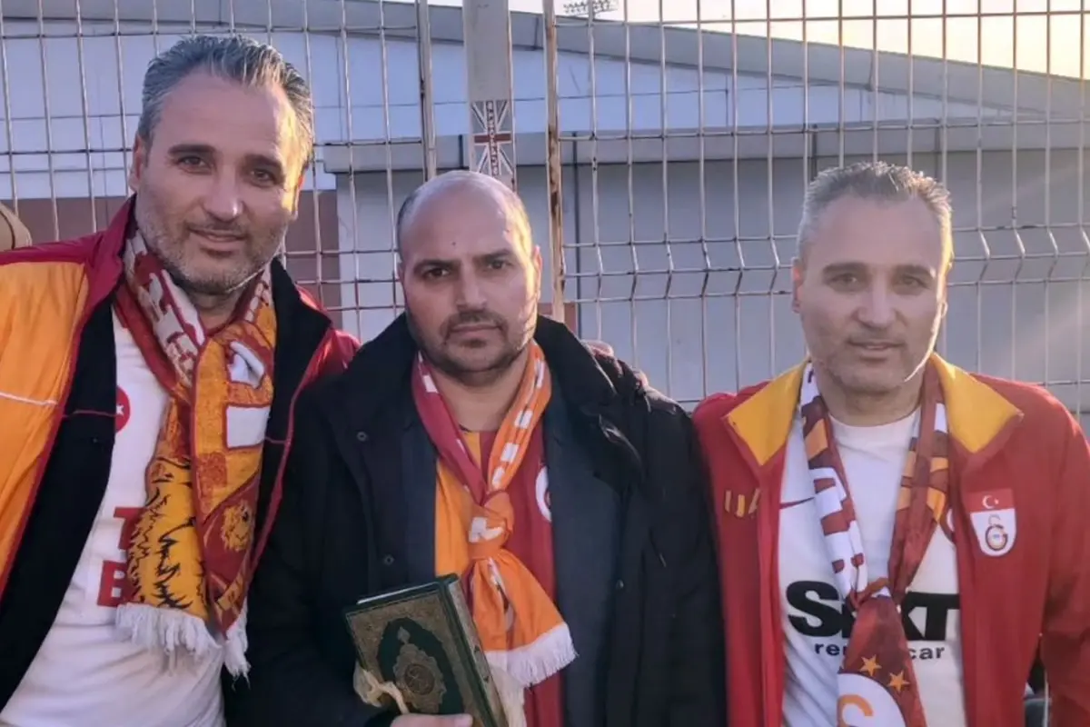 Galatasaray'ın Kur'an-ı Kerim okuyan taraftarı Mehmet Fatih Kiriş hayatını kaybetti