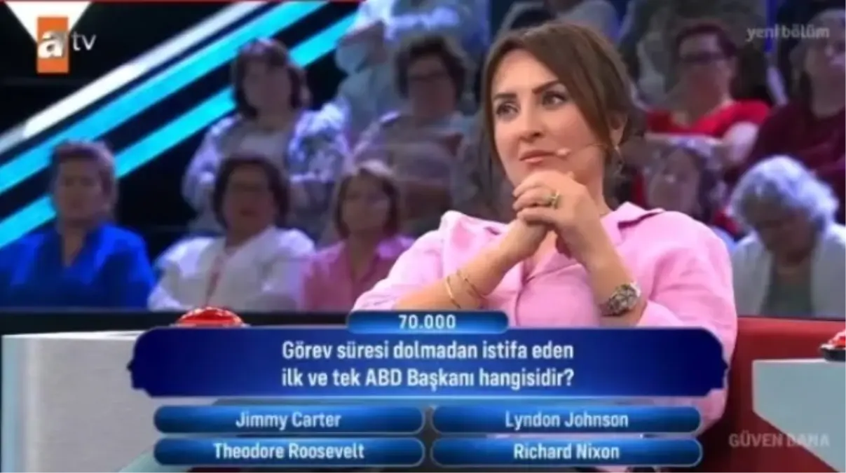 Görev süresi dolmadan istifa eden ilk ve tek ABD başkanı hangisidir?