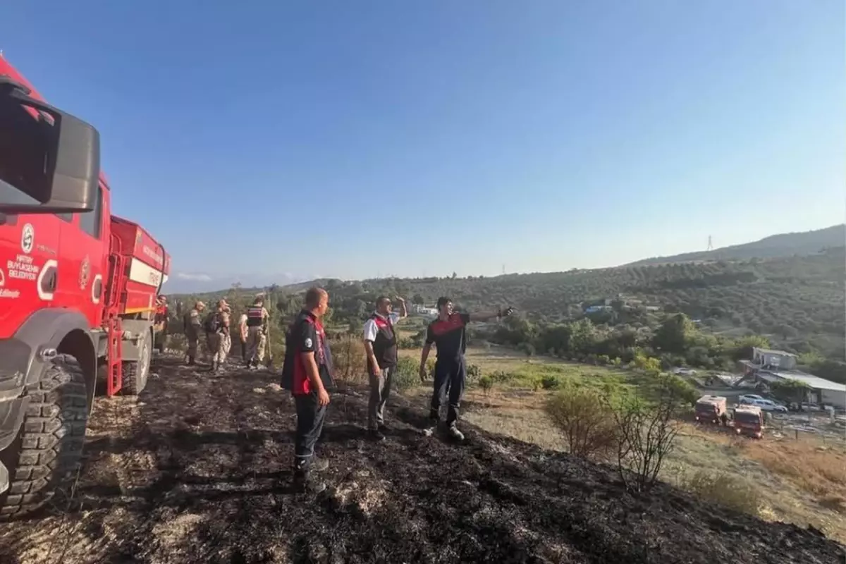 Hatay'da korkutan yangın! Kontrol altına alındı