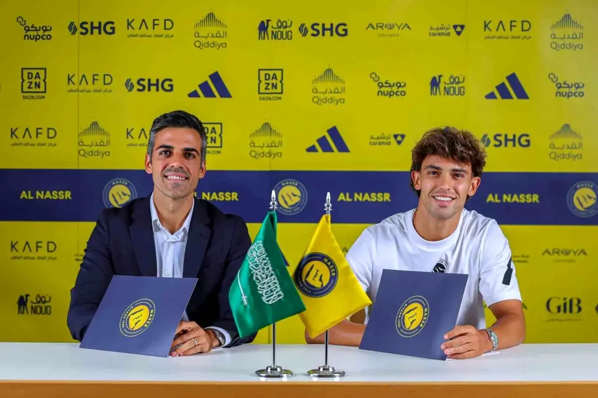 Al Nassr, Chelsea'den Joao Felix'i transfer etti
