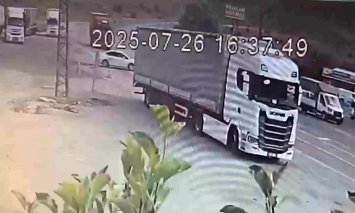 Kayseri'de Polis Memuru Ve Özel Kalem Müdürü Kaza Kurbanı Oldu