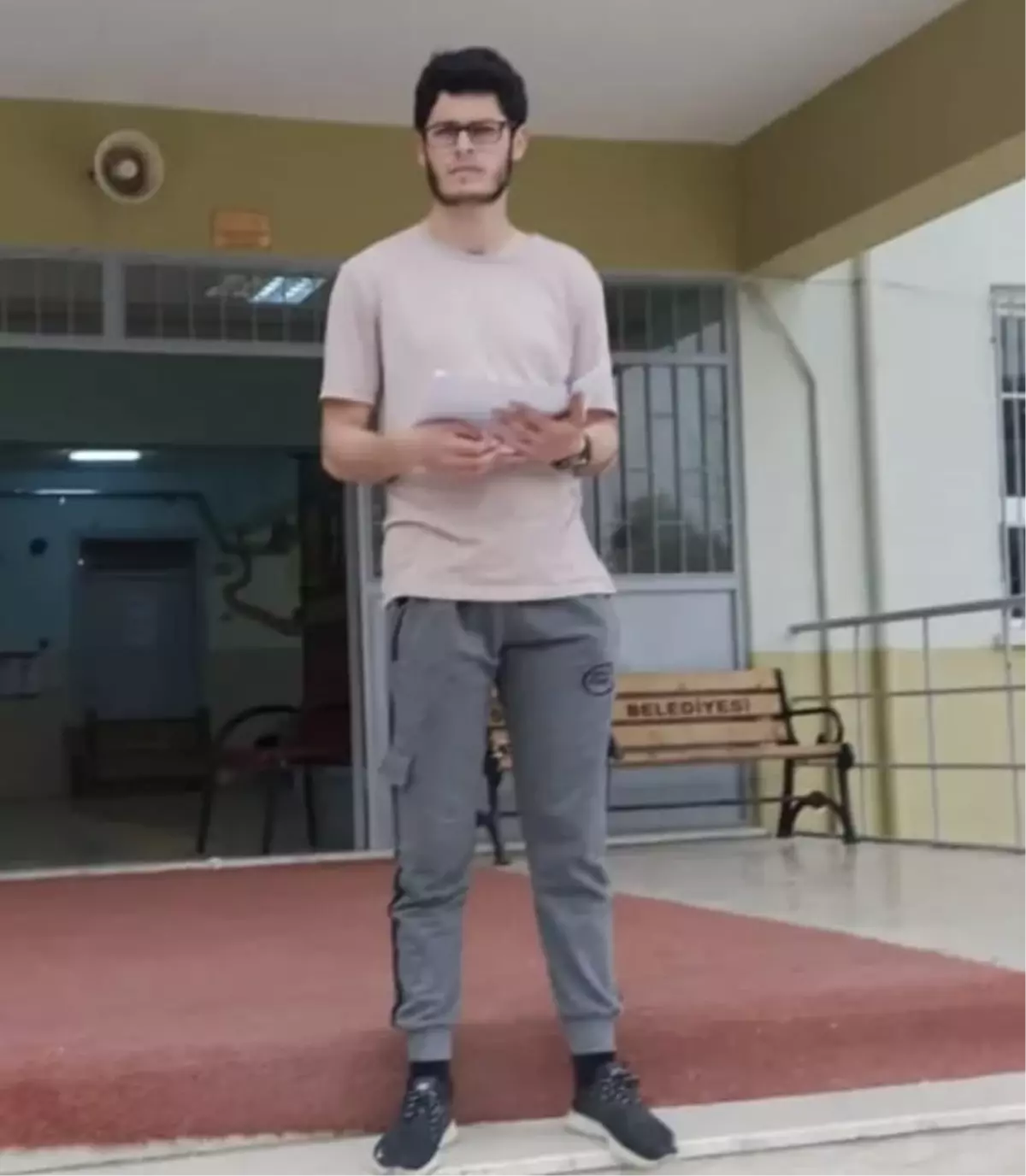 24 Yaşındaki Doktor Cem Tadal Kalp Krizi Nedeniyle Hayatını Kaybetti