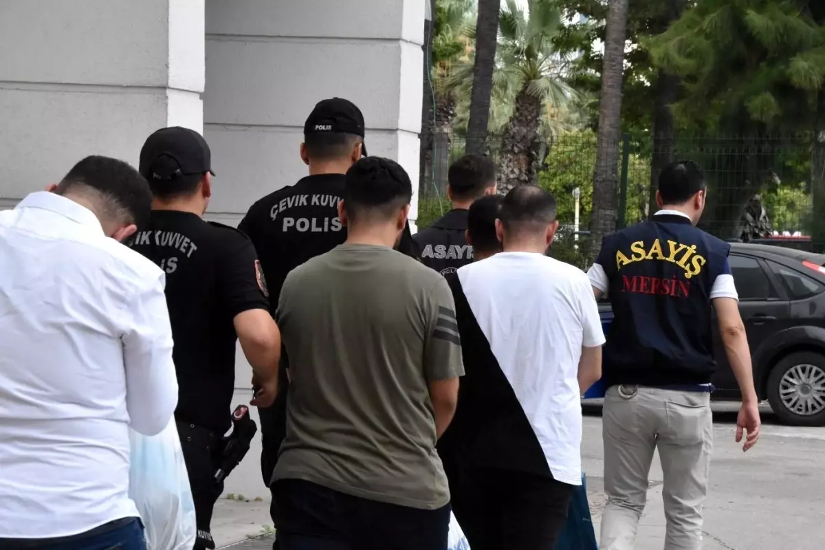 Mersin'de Dolandırıcılık Çetesi Çökertildi: 18 Gözaltı