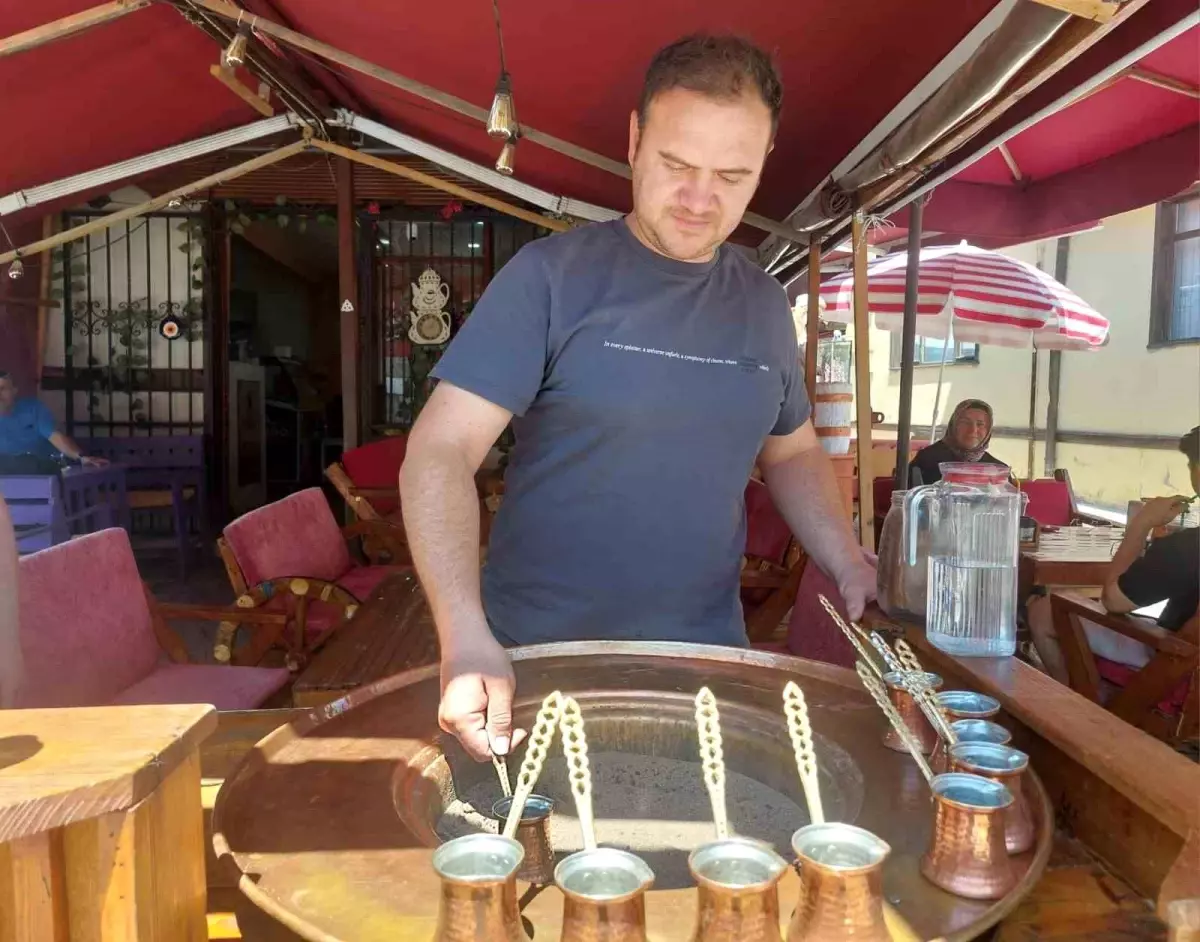 Eskişehir Odunpazarı'nda Turist Yoğunluğu Azaldı, Esnaf Zor Durumda