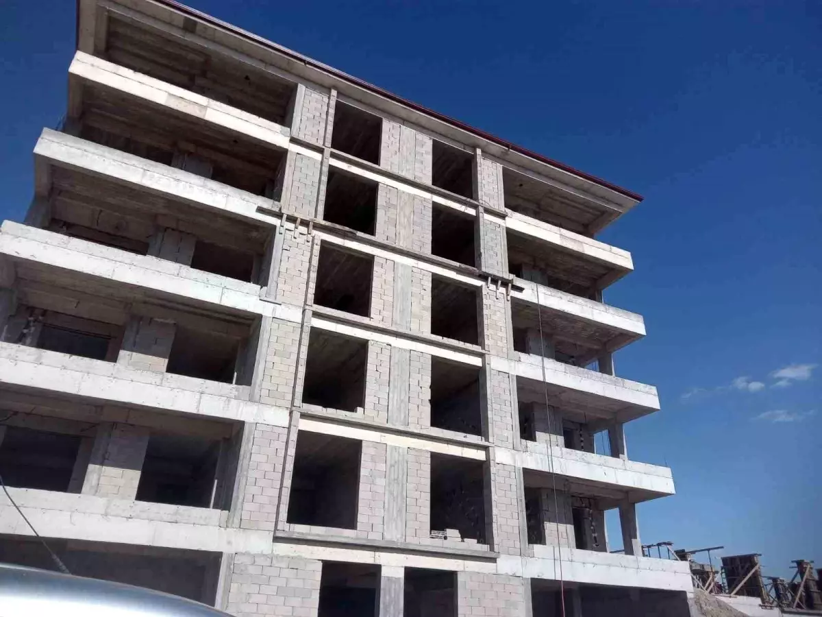 Beypazarı'nda İnşaatta Düşen Usta Hayatını Kaybetti