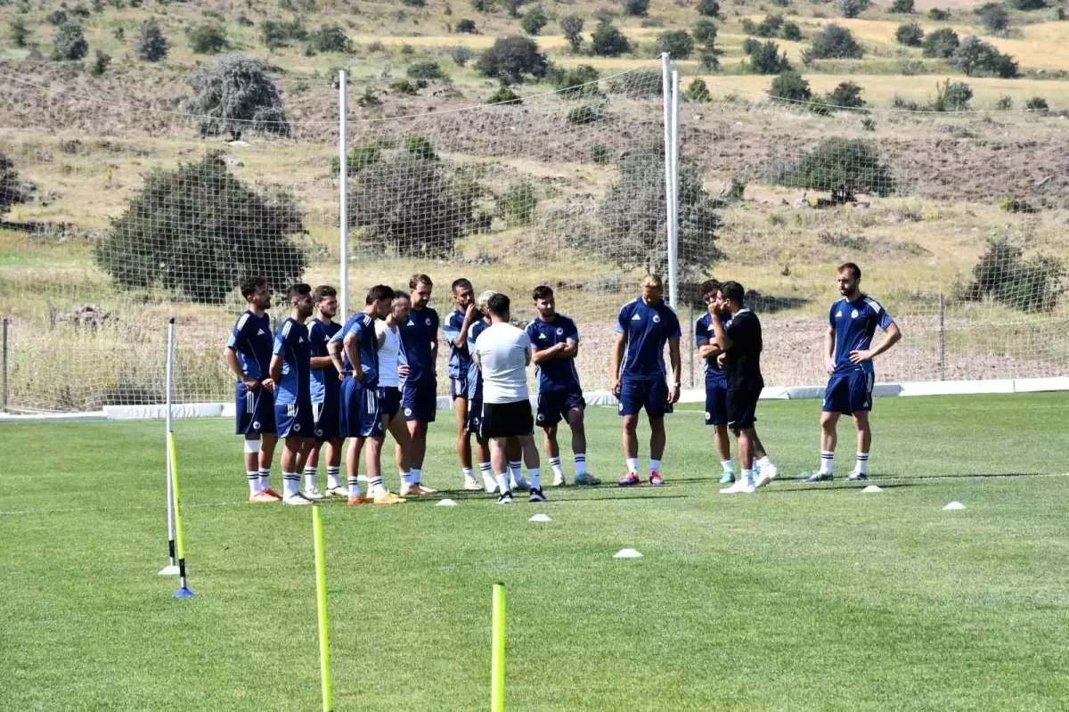 Erciyes 38 Futbol Kulübü 1. Etap Kampını Tamamladı