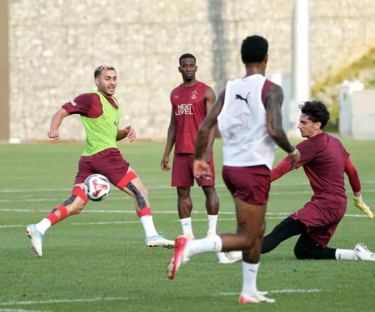Galatasaray, Yeni Sezon İçin Çift Antrenman Yapıyor