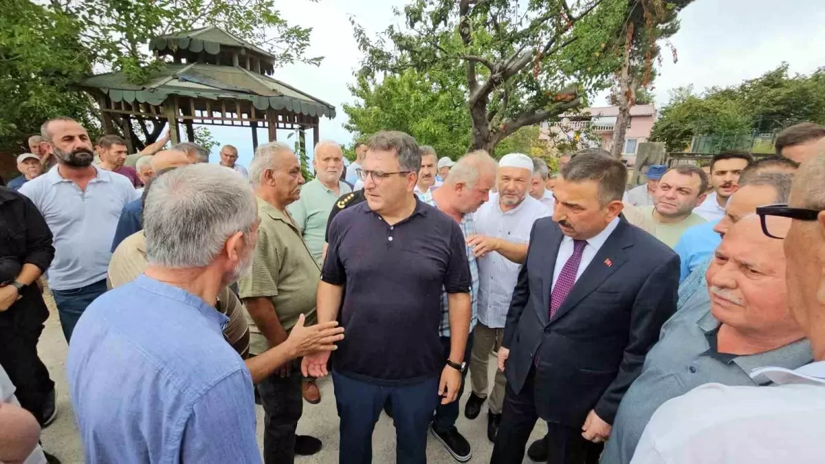 Gazeteci Cem Küçük'ün Babası Erdal Küçük Son Yolculuğuna Uğurlandı