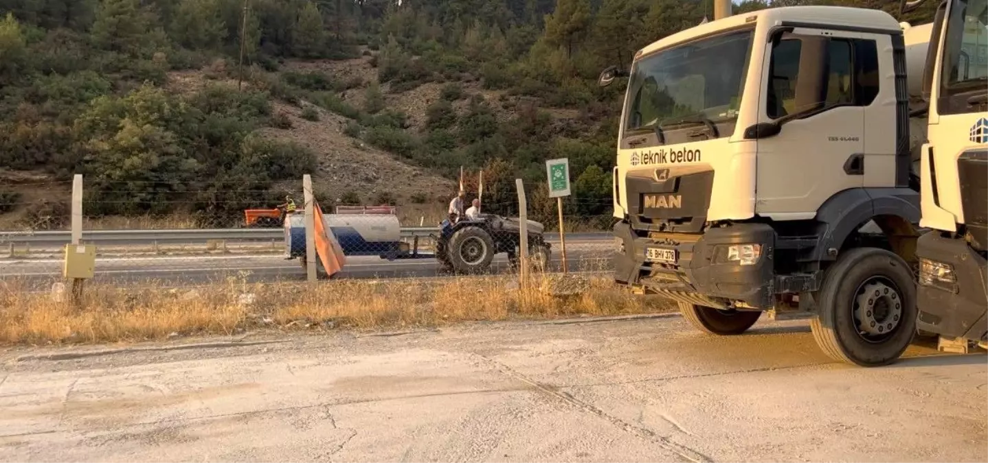Bursa'da Orman Yangınına Beton Pompasıyla Müdahale