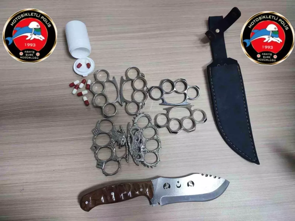 İzmir'de Uyuşturucu Operasyonu: 120 Kişi Yakalandı, 70'i Tutuklandı
