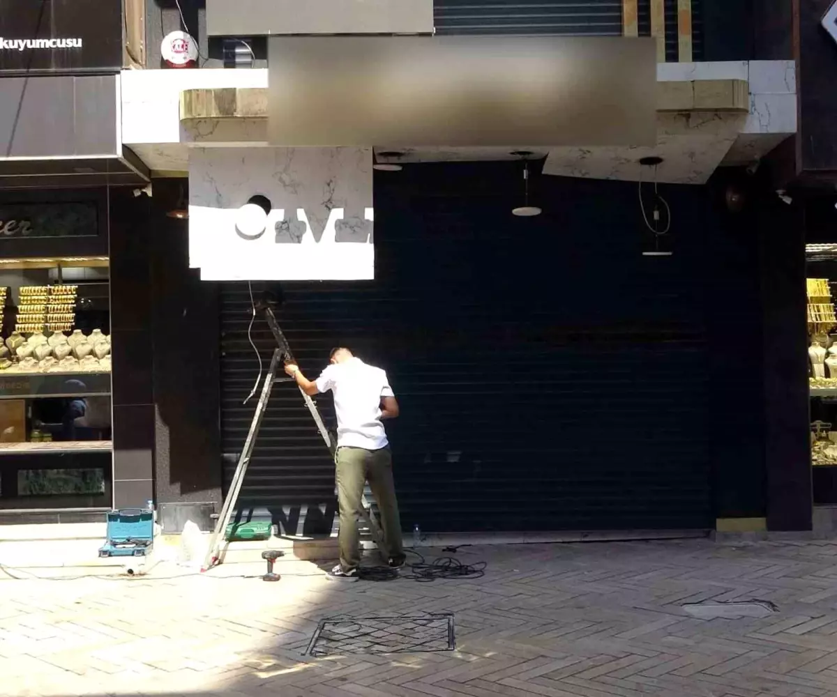 Kocaeli'de Kuyumcu Dolandırıcılığı: Milyonlarca Liralık Vurgun ve Yurt Dışına Kaçış