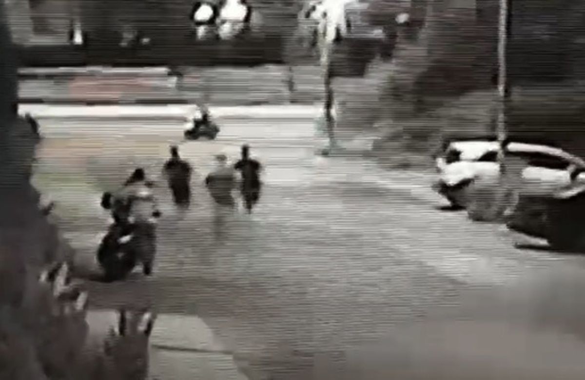 Mersin'de Bıçaklı Saldırı Anlarının Güvenlik Kamerası Görüntüleri Ortaya Çıktı