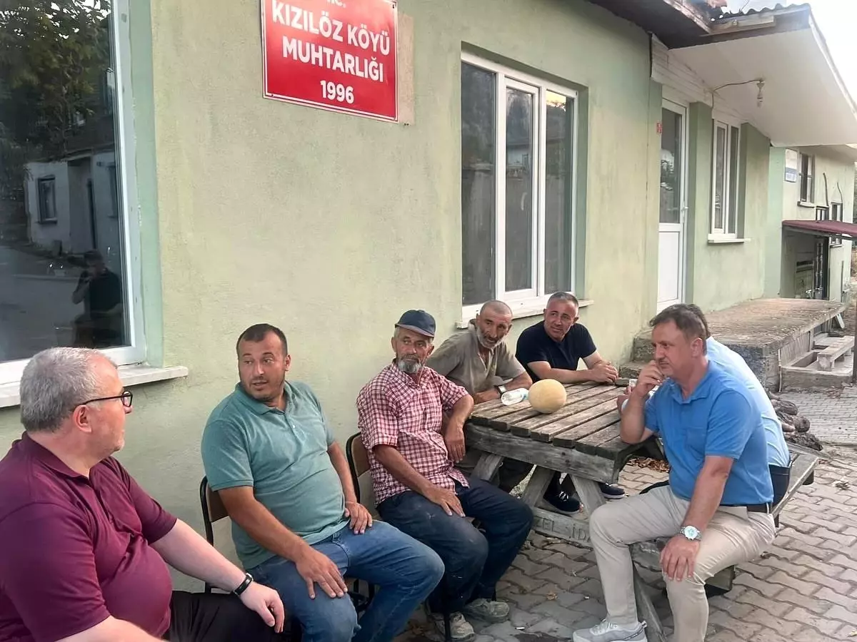 AK Parti Yetkilileri Yangın Mağdurlarını Ziyaret Etti