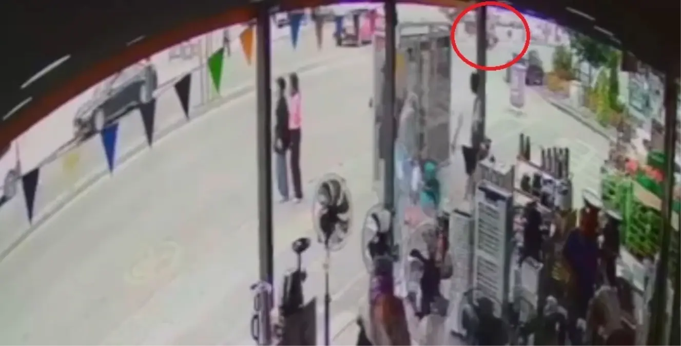Bursa'da Feci Motosiklet Kazası: 1 Ölü, 2 Yaralı