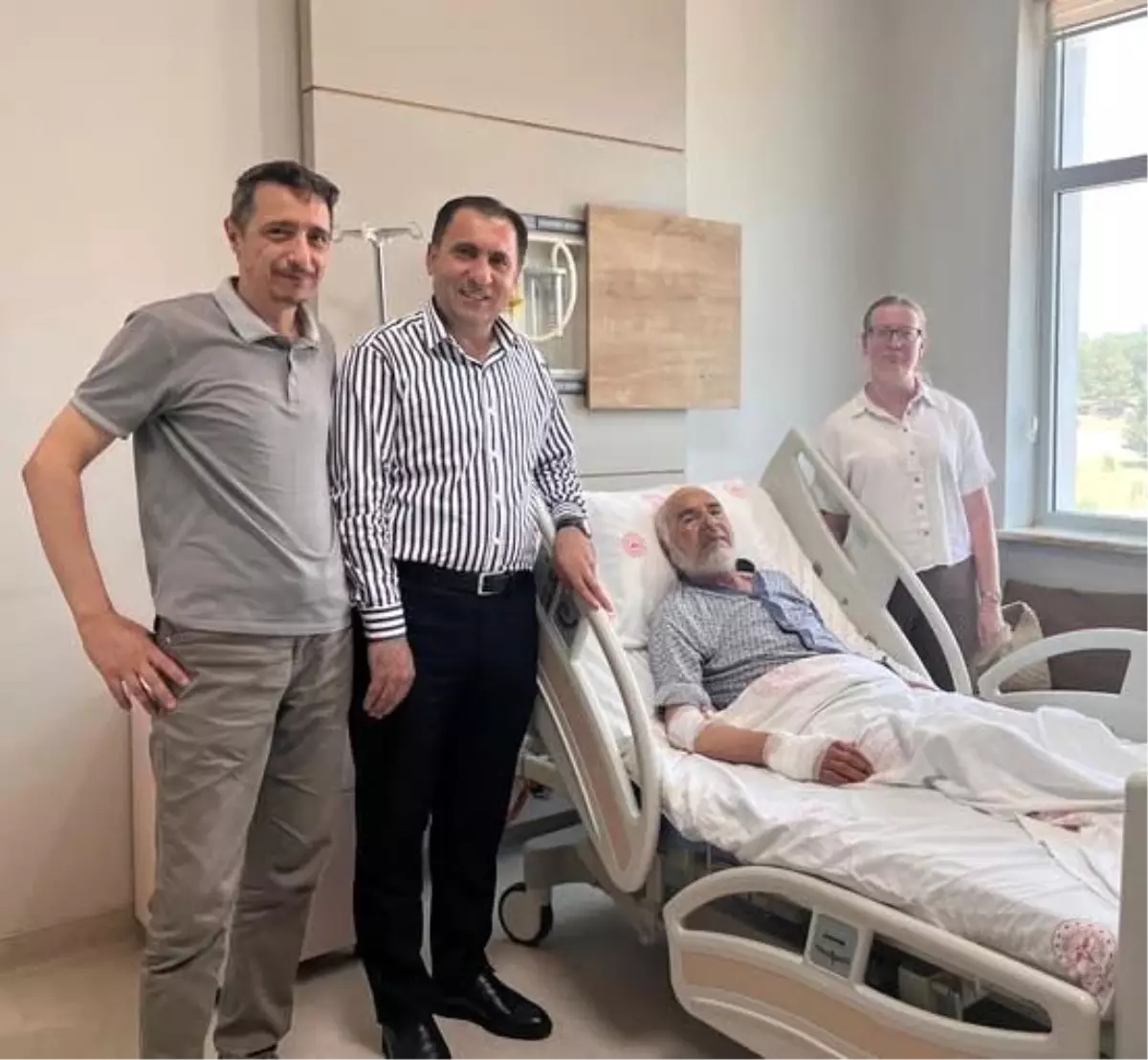 Aile ve Sosyal Hizmetler İl Müdürü'nden Şehit Babasına Ziyaret