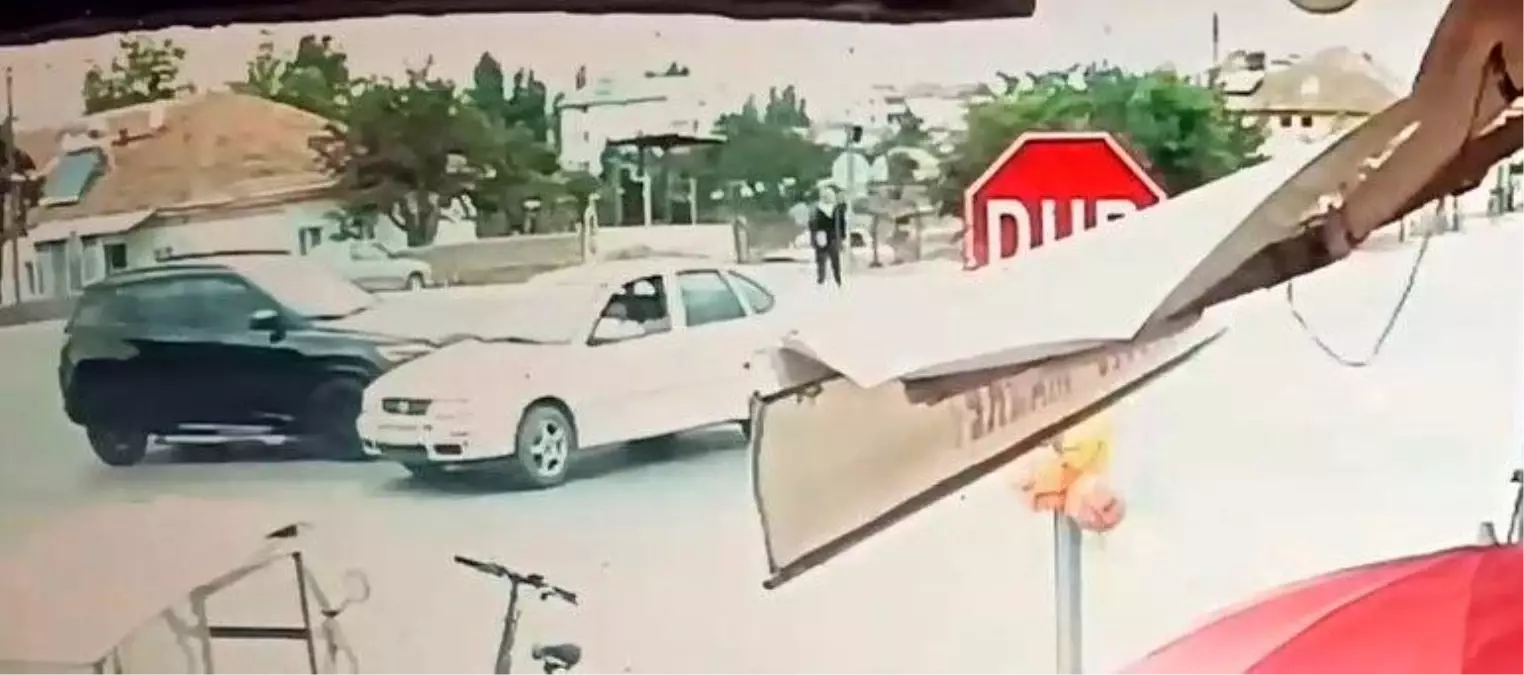 Sivas'ta Otomobil Kazası: 5 Yaralı