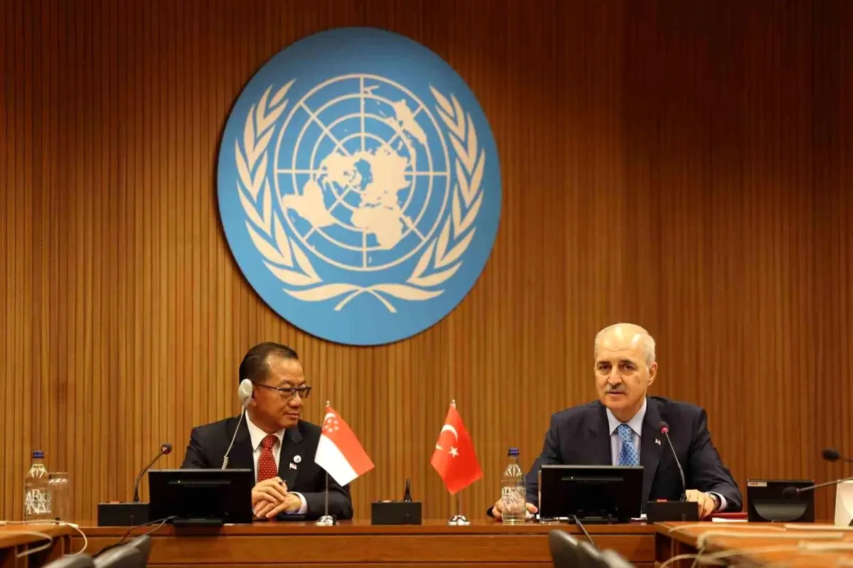 TBMM Başkanı Kurtulmuş, Singapur Parlamentosu Başkanı ile Görüştü