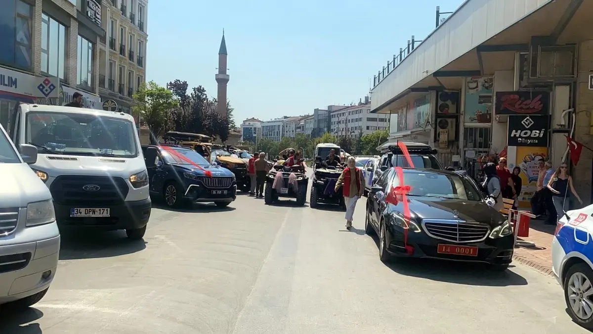 Bolu'da Sünnet Şöleni: Vali Aydın'ın Makam Aracı Çocuklara Tahsis Edildi