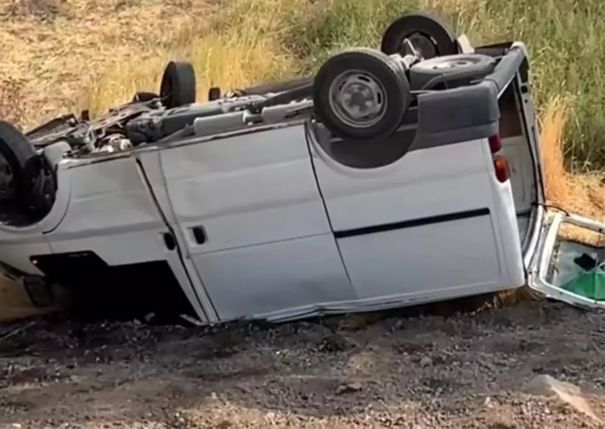 Van'da Trafik Kazası: 11 Yaralı