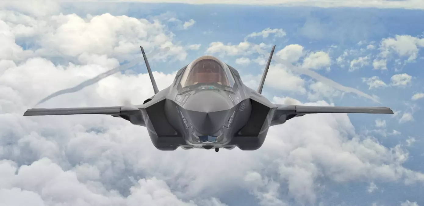 California'da F-35 Savaş Uçağı Düştü