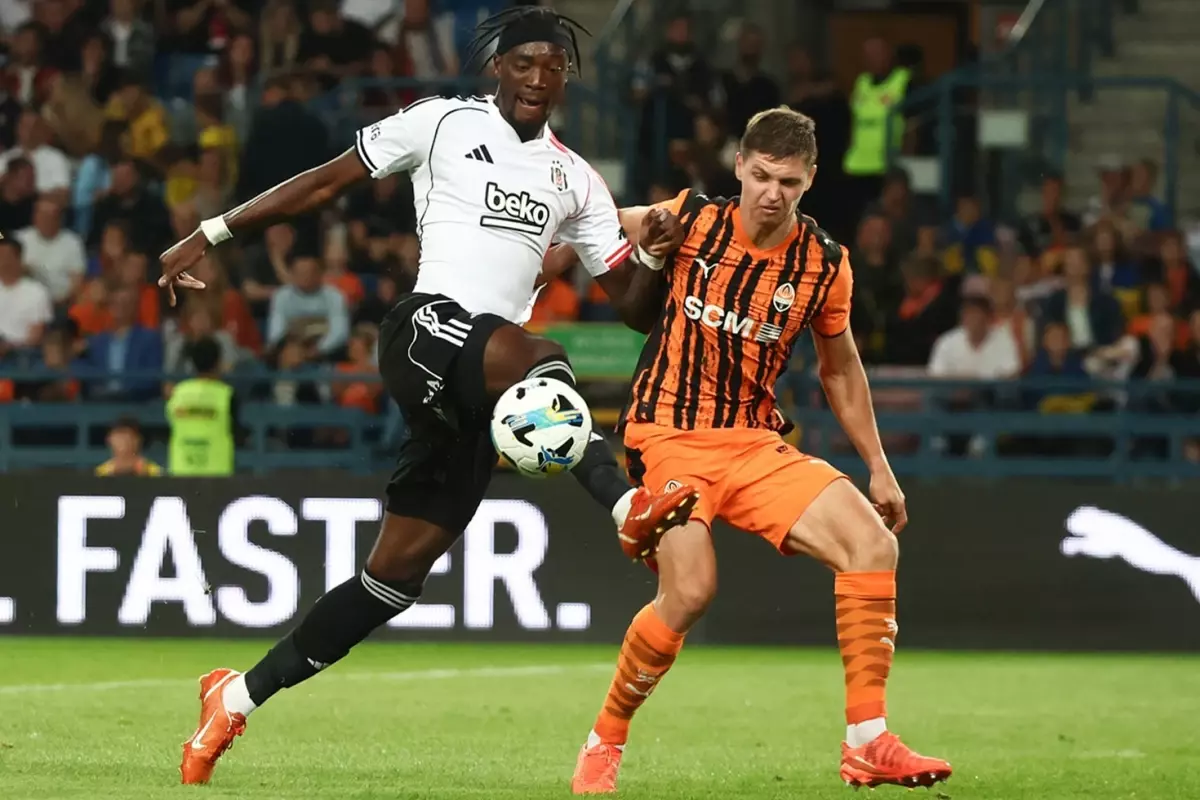 Shakhtar Donetsk'e 2-0 yenilen Beşiktaş, yoluna Konferans Ligi'nde devam edecek