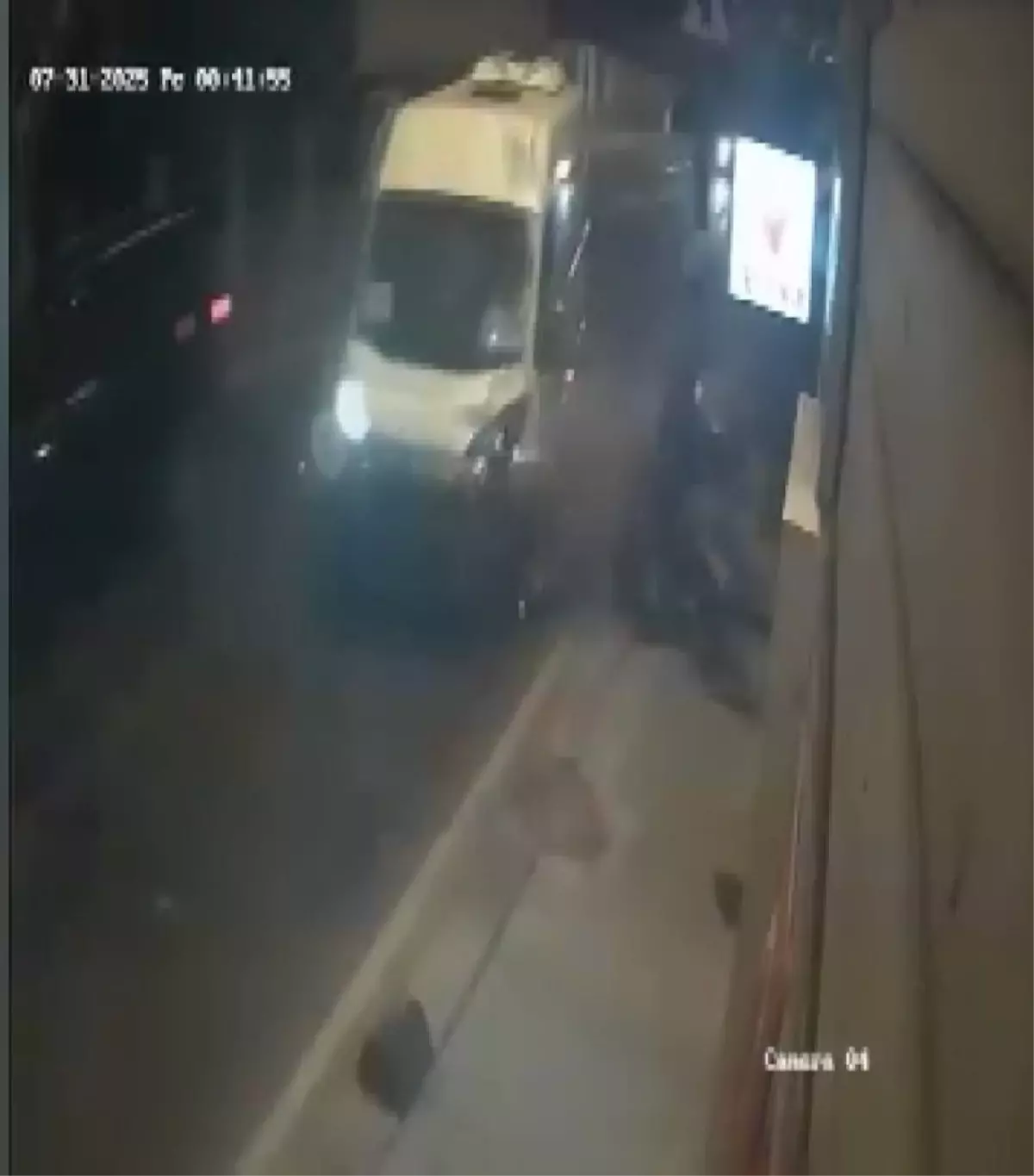 Beykoz'da Hatalı Sollama: Motosiklet Sürücüsü Hayatını Kaybetti