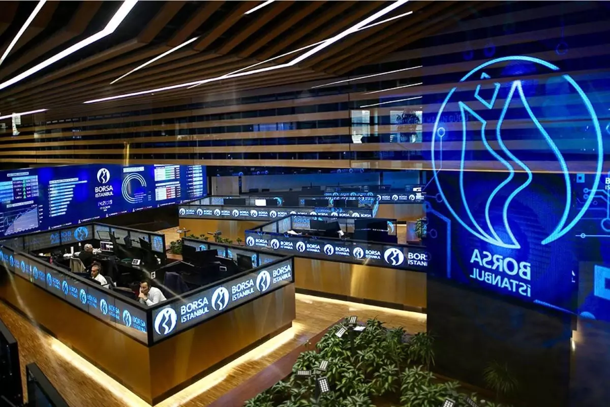 Borsa güne hızlı başladı! BIST 100 ilk yarıda 10.725 puanı aştı