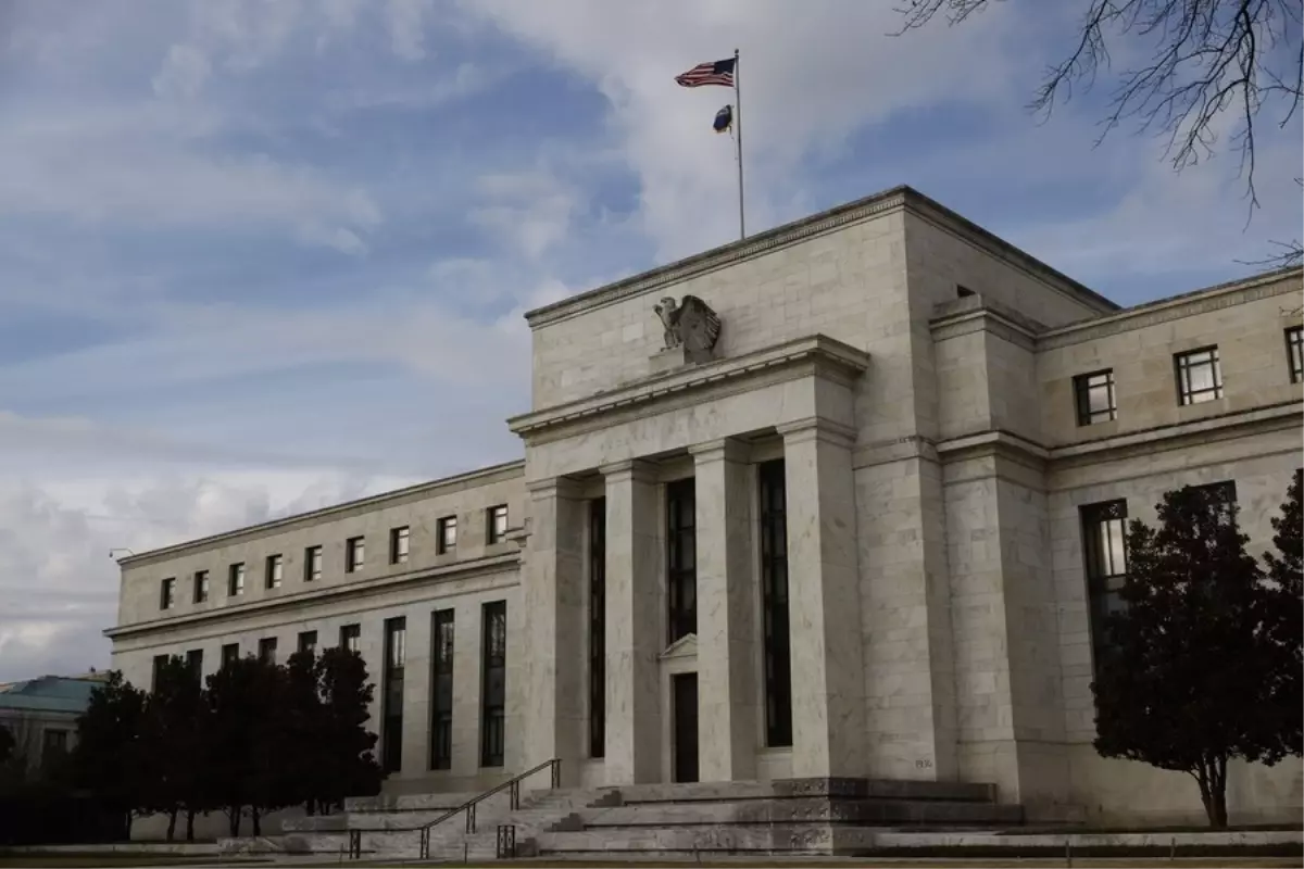FED Faiz Oranını Sabit Tutma Kararı Aldı