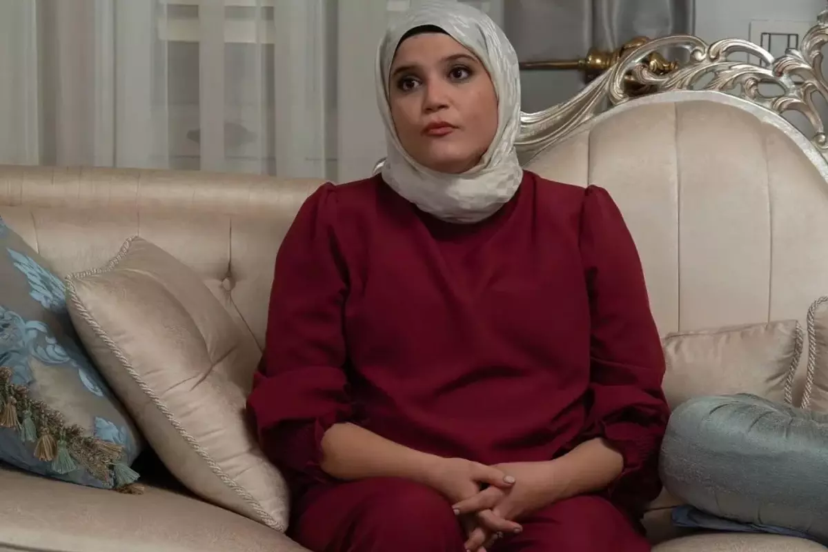 Feyza Civelek, müstehcen partilerle tanınan Ferhat Günay'la birlikte görüntülendi