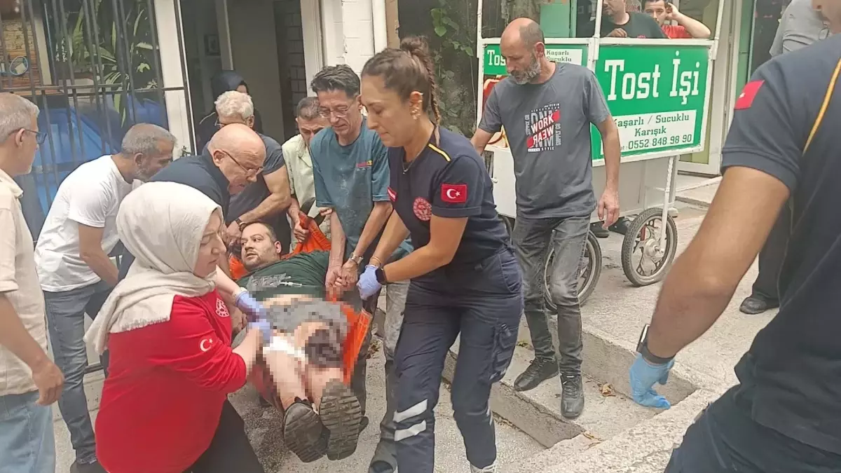 Bursa'da İş Yeri Baskını: 2 Bacağından Yaralandı